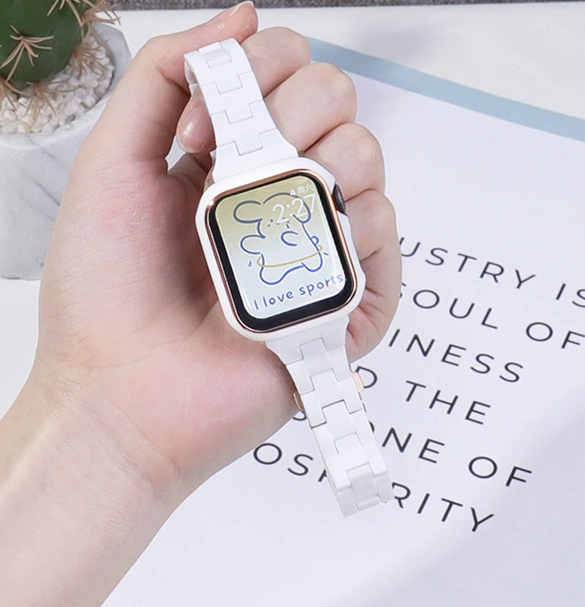 Применимо к женскому ремешку Apple watch, модному индивидуальному однотонному трендовому женскому ремешку для часов с узкой талией из ПК